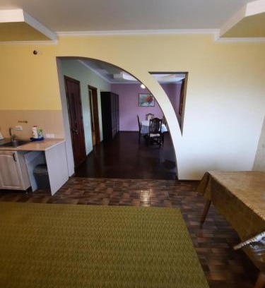 Yaremche Apartment | Апартаменти в Берізці!