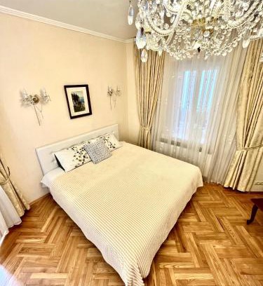 Verkhnie Misto Apartment | Апартаменты в самом центре столицы.
