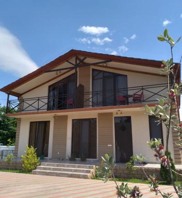 Ureki House | Апарт-отель "У речки"