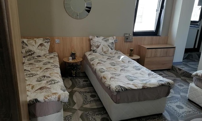 Vratsa Apartment | ВЛАД-ДОМ Апартамент за 3-ма с кухня