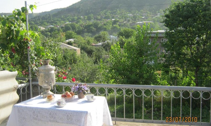 Goris House | Гостевой дом в Горисе