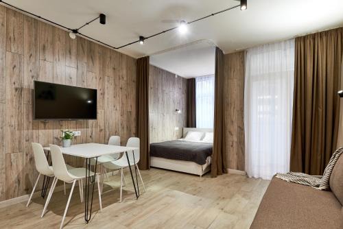 Shevchenkivs'kyi District Apartment | Затишна квартира у центрі міста Elisium3