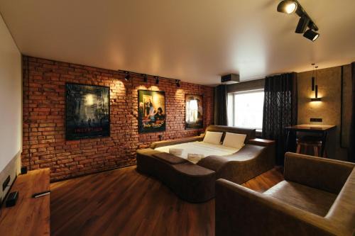 Petropavlovsk Apartment | Квартира студия в центре Cinema