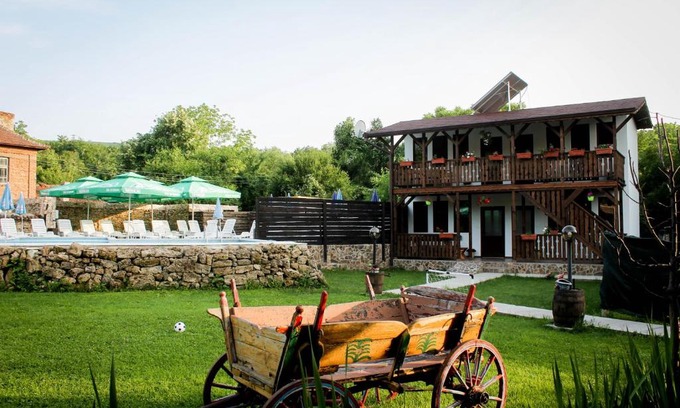 Krushuna House | Къща за гости "Крушунско ханче"