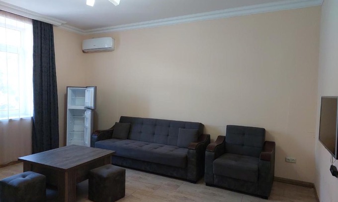 Yerevan Apartment | Месяц