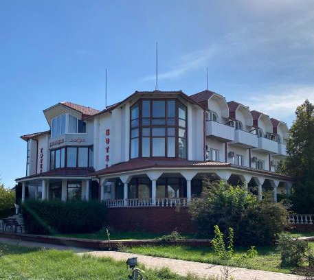 Yuzhnoukrainsk Hotel | Момент