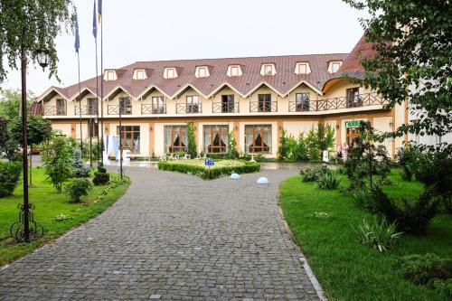 Zhytomyr Hotel | Оздоровчий комплекс Гайки заїзд провулок Сухий Яр 12