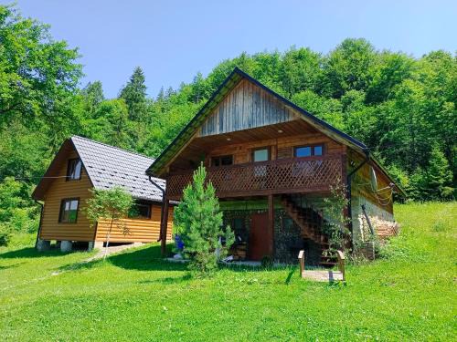 Snidavka Cabin | Під горою