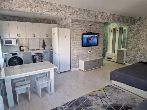 Balkhash Apartment | Сдаётся однокомнатная квартира Люкс возле озера.