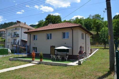 Zlatograd House | Стаи за гости Мартинови