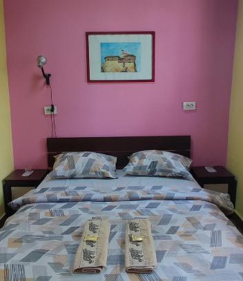 Troyan House | Стаи за гости ОРЕХА Троян Private rooms Oreha