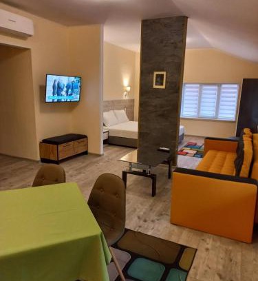 Troyan House | стаи за гости TODA