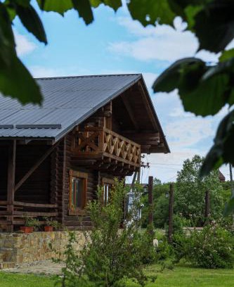 Dubyna Ski Chalet | сottage "Ksenija" котедж "Ксенія"