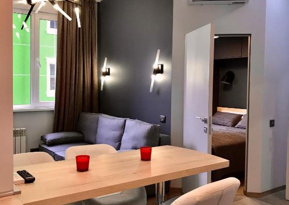 Vesyoloe Apartment | Уютные Апартаменты у Моря на Таврической 7 (72)