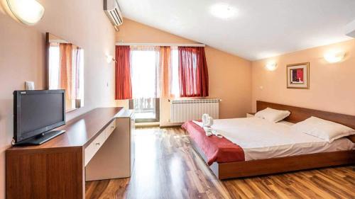 Ivanovo Hotel | Хотел "Русенски лом"
