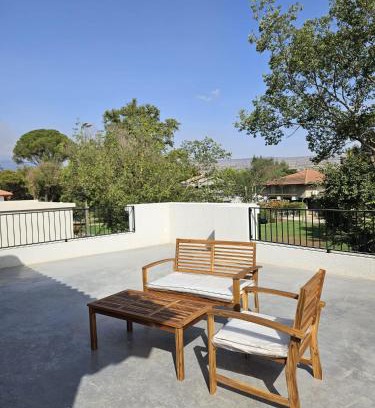 Sde Nehemia Apartment | בלב הקיבוץ