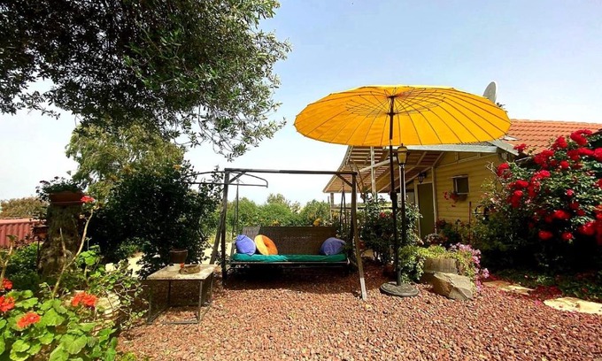 Sha'al Bed & Breakfast | בקתת שומר היערות