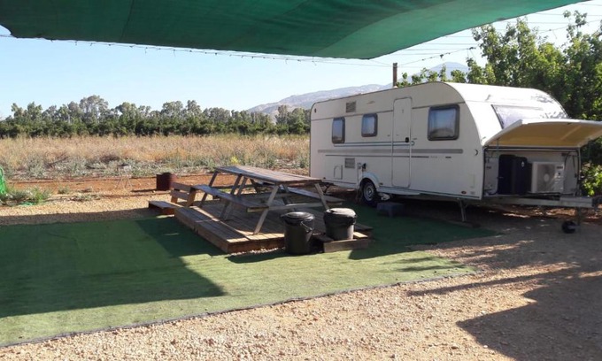 She'ar Yashuv Other | קראוון להשכרה - זרמים בגולן