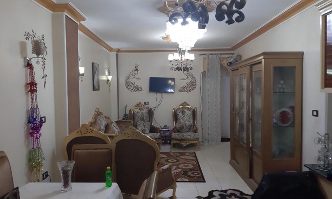 Al Barajil Apartment | ارض اللواء. يمين المحور