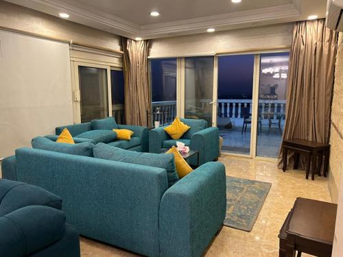 Helwan Apartment | شقة الخيالة الفندقية