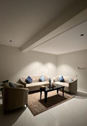 Al Kharj Apartment | شقة جديدة صالة وغرفة نوم مع إدخال ذاتي مستقل