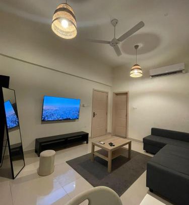 Seeb Apartment | شقة جميلة الخوض شارع مزون