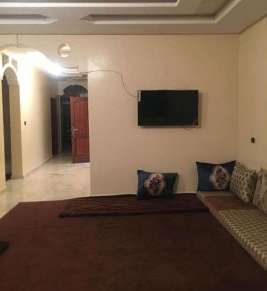 Akhfenir Apartment | شقق حكيم المفروشة