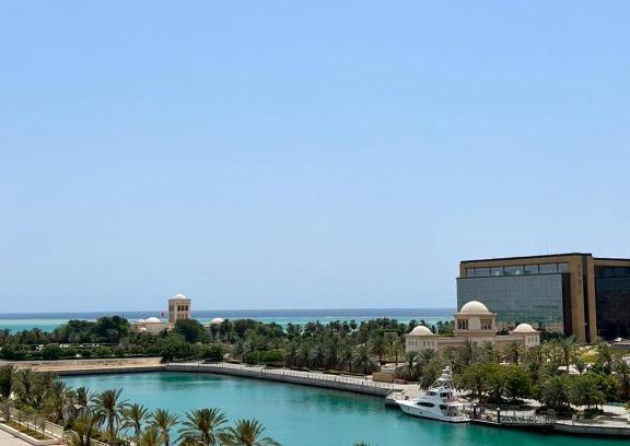 Bay La Sun Apartment | شقق فخامة المارينا Grandeur Marina Apartments