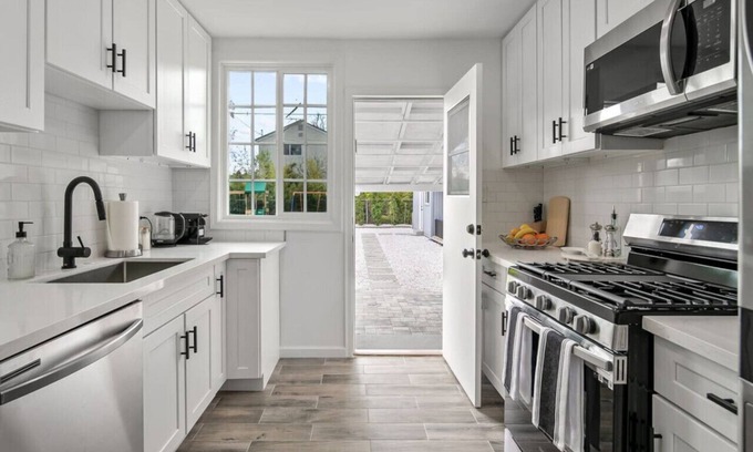 Encino House | ৎ୭ Encino Retreat Haven ৎ୭