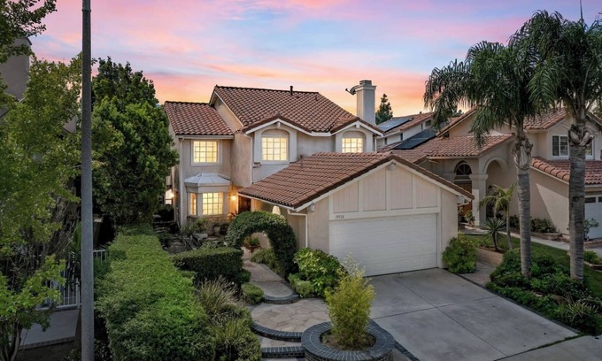 Porter Ranch House | ৎ୭Porter Ranch Retreat with Pool &Tennis courtৎ୭