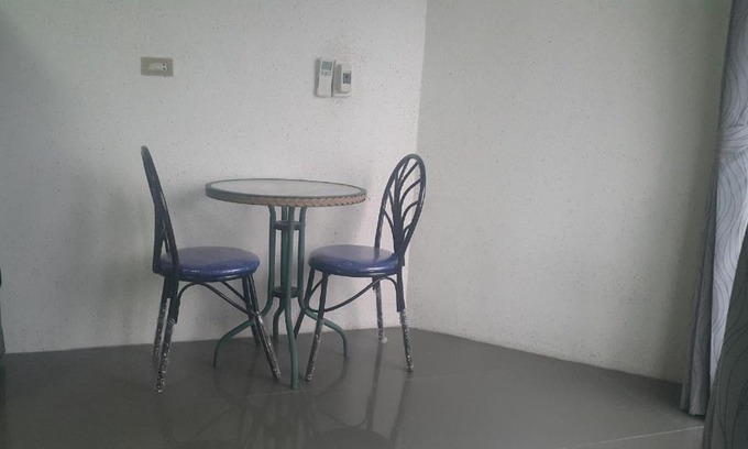 Ban Chang Apartment | คอนโดบ้านฉางคลีฟบีช