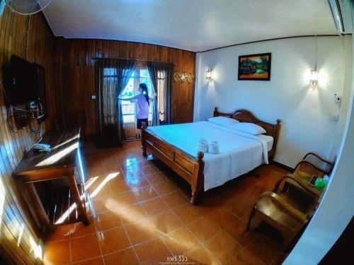 Phrae House | บ้านสวนกุหลาบแก้วรีสอร์ท