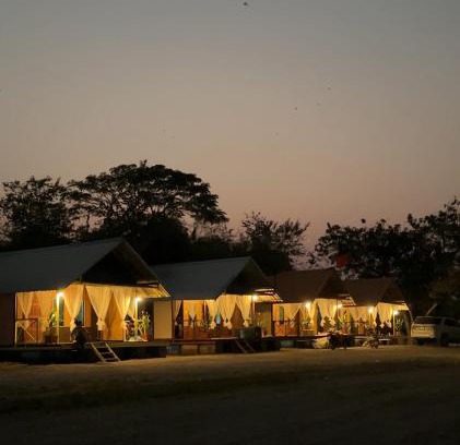 Si Prachan House | อิงน้ำท่าจีน (ท่าจีนรีสอร์ท)
