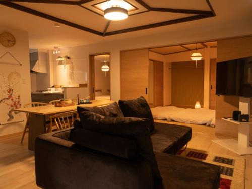 Nakafurano House | かんたろうもねたろうの母家-11月1日から10日間2周年セール!富良野スキー場12分 ラベンダー畑7分!キッズエリア大好評