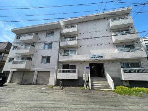 Toyohira Apartment | レジデンス平岸