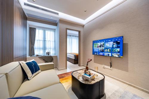 Central Business District Apartment | 岗厦汇花园行政公寓酒店-深圳福田会展中心岗厦地铁站店