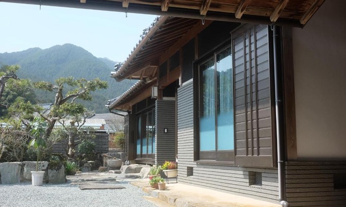 Taka House | 農園民宿 春名 Farmstay Haruna
