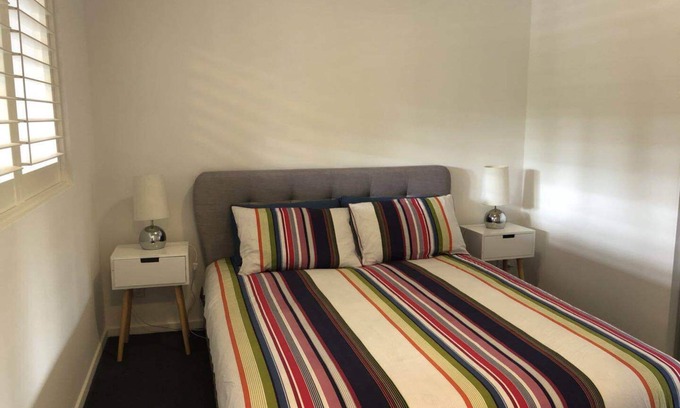 Clayton South House | 适合家庭/出差朋友的安静舒适整套公寓entire APT for holiday rental