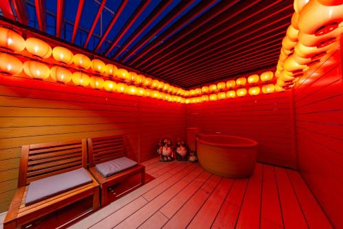 Higashishinsaibashi Apartment | 露天風呂付き一棟貸切ヴィラ 心斎橋6分 最大13名 ー Japanese Modern Private Villa with Open Air Bath near Shinsaibashi Osaka