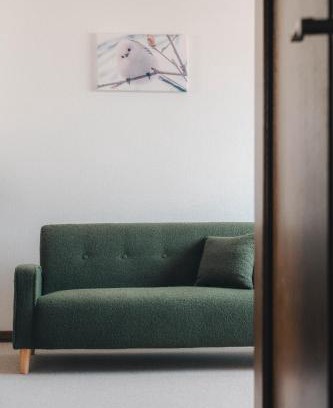 Higashi House | 高速道路と丘珠空港が近い家