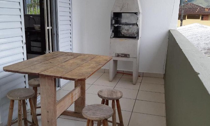 Maranduba Ski Chalet | 0006.05 - Maranduba - KitNet 1º Andar - 4 Pessoas - 3 Quadras Do Mar - Piscina Coletiva - WIFI