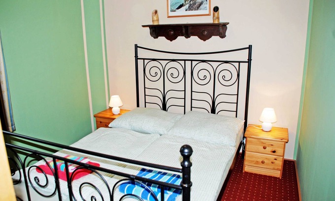 Ralswiek Apartment | 01 Apartment Ummanz - Apartments in the manor house Gnies