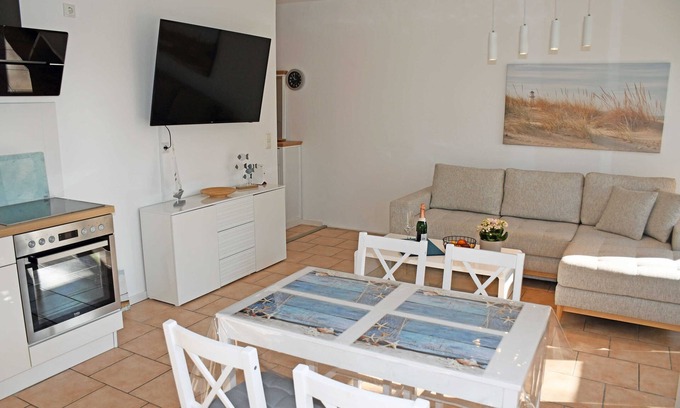 Dranske Apartment | 01 Holiday apartment with terrace ground floor Dranske - beautiful apartments in Dranske on