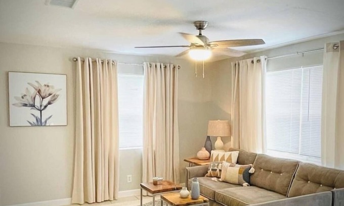Downtown Fort Lauderdale Apartment | 02 Walk to DT FTL - Serene apartment - King Bed