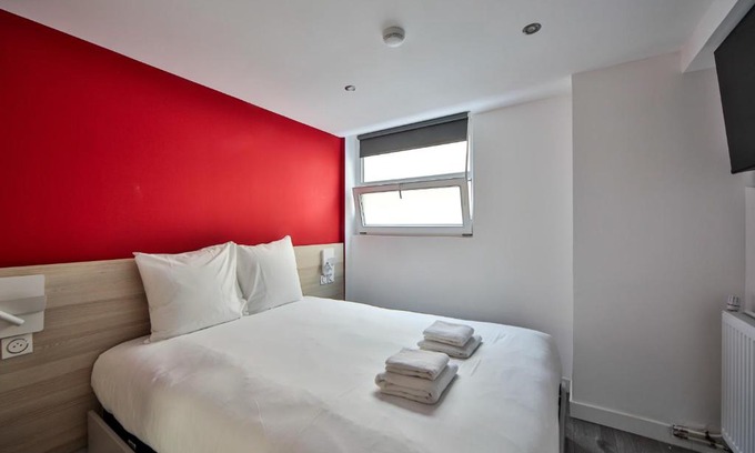 Charenton-le-Pont Apartment | 03. Chambre double#CoLiving #Loft#HomeCinema#fitness