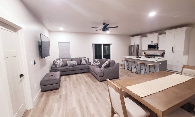 Elko House | #06 New 5 Bedroom, 3 Bath, 2 Car Garage