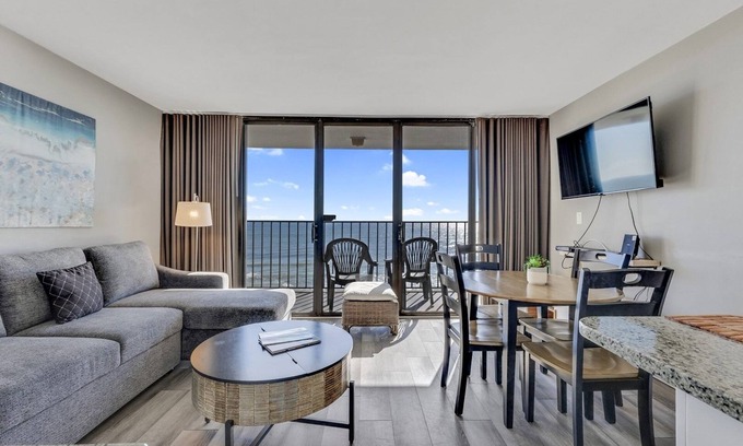 Wilmington Beach Condo | 0703 Atlantic Retreat by Atlantic Towers