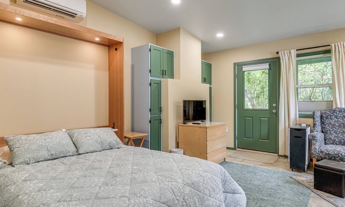 Corvallis Apartment | < 1/2 Mi to OSU: Studio in Corvallis Near Parks