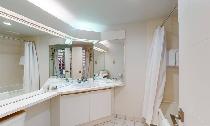 Beaupre Condo | 1-413 : Standard Studio - 2 people.