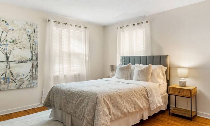 Pittsford House | ☕️1.8 acres☕️Fast Wifi☕️W/D☕️Pets OK☕️Full Kitch☕️